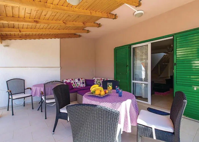 Feriehus In Barbat With House Sea View *