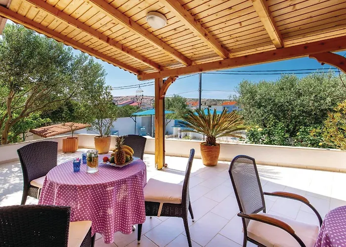 Feriehus In Barbat With House Sea View *